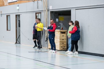 Bild 121 - B2 Loewinnen Cup